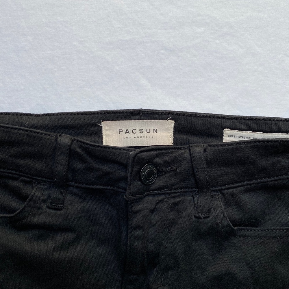 PacSun Shorts - Picture 2 of 4